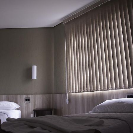 Hotel Domus Itabira Bagian luar foto